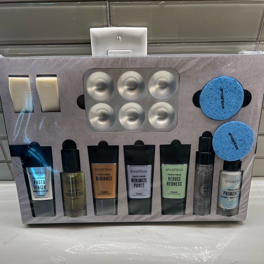 New Never used Smash box primers